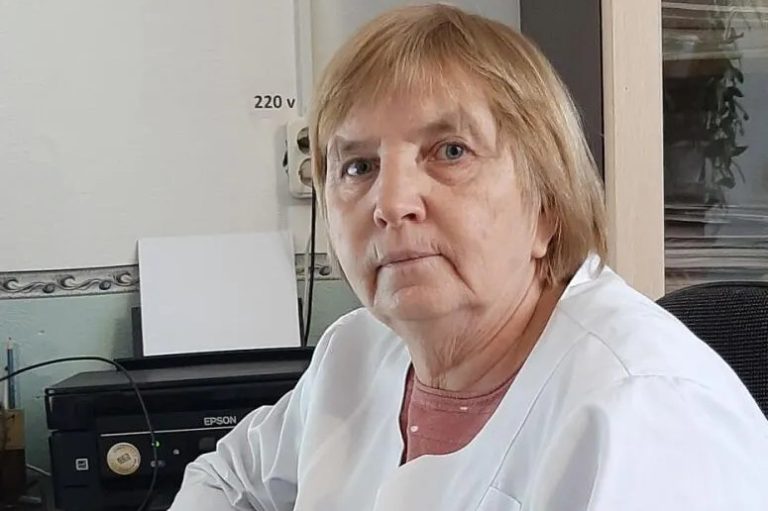 Колишня директорка лікарні на Херсонщині постане перед судом за пособництво окупантам